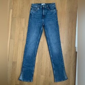 Zara High-Rise Slim Fit Blue Jeans with Split Slit Hem, size 4
